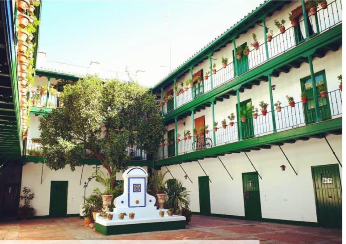 Casa Duque Compartida Familiar 2- Habitacion Bano Propio Sevilla Buitenkant foto